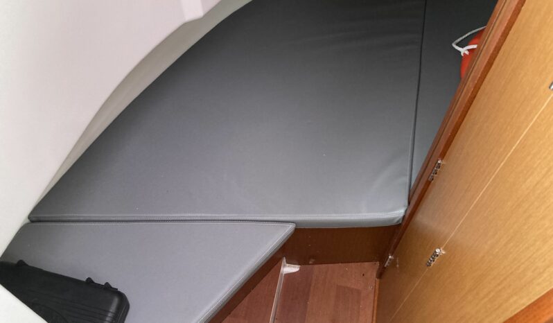 BENETEAU – BARRACUDA 7 complet