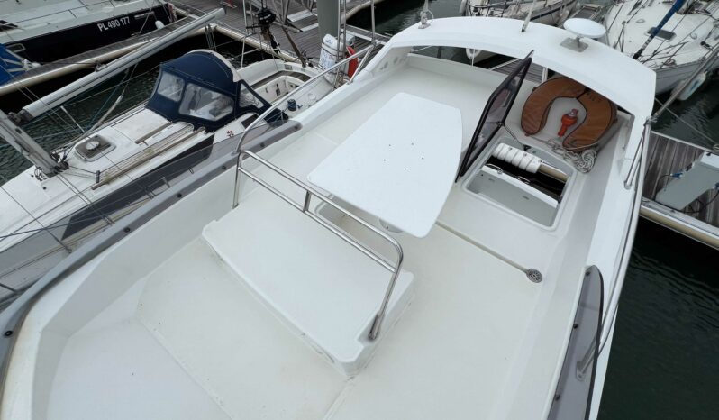 BENETEAU – ANTARES 30 FLY complet
