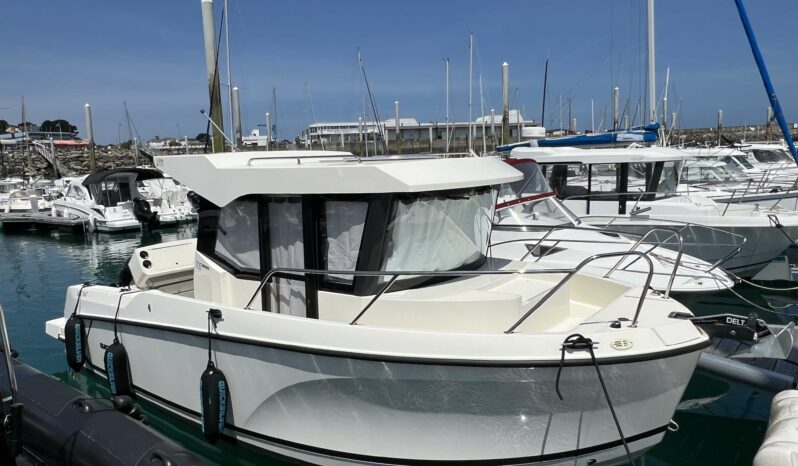 QUICKSILVER – 705 Pilothouse complet