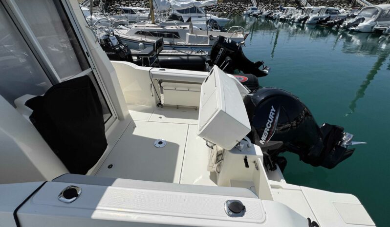 QUICKSILVER – 705 Pilothouse complet