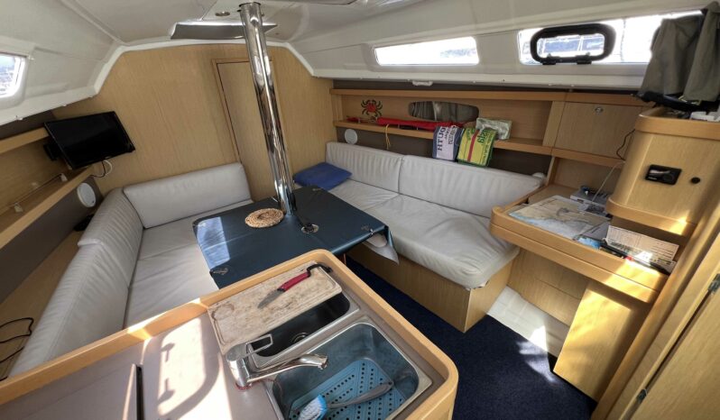 BENETEAU – OCEANIS 31 complet