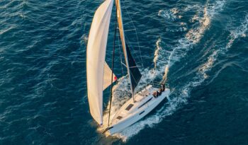 BENETEAU – FIRST 30 complet