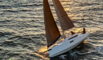 BENETEAU – FIRST 30 complet