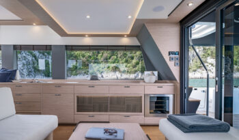 BENETEAU – GRAND TRAWLER 63 complet