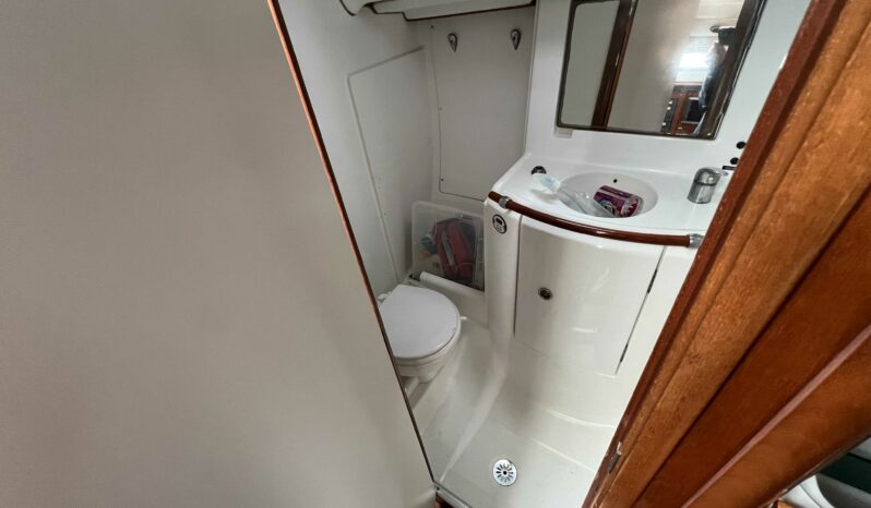 BENETEAU – OCEANIS 411 complet