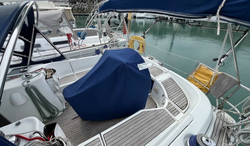 BENETEAU – OCEANIS 411 complet
