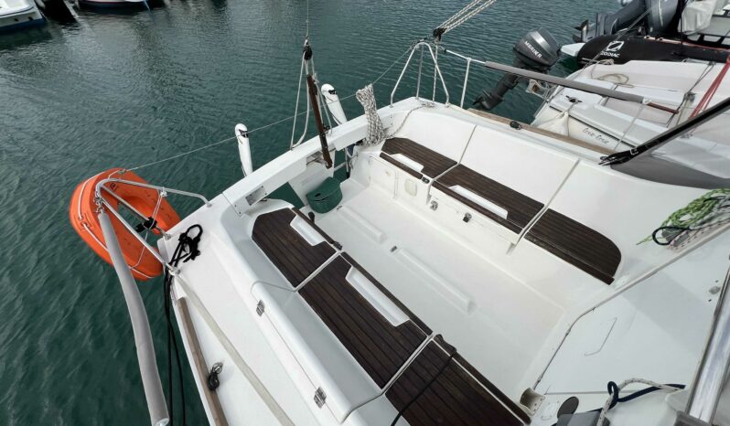 BENETEAU – FIRST 25.7 S complet