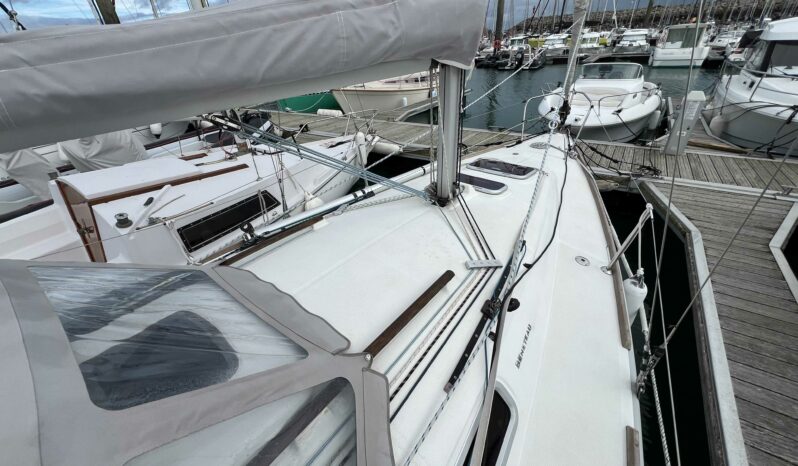 BENETEAU – FIRST 25.7 S complet
