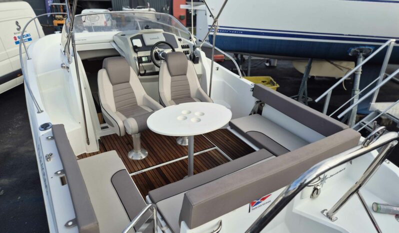 JEANNEAU – CAP CAMARAT 7.5 WA complet