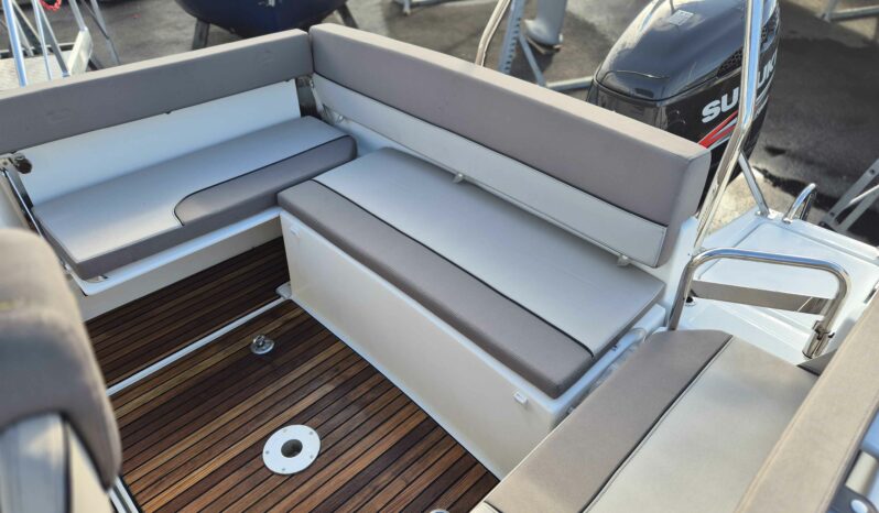 JEANNEAU – CAP CAMARAT 7.5 WA complet