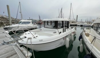 BENETEAU – BARRACUDA 8 complet