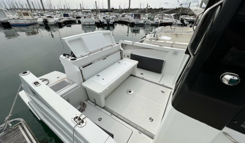 BENETEAU – BARRACUDA 8 complet