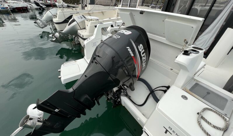 BENETEAU – BARRACUDA 8 complet