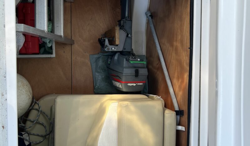 BENETEAU – SWIFT TRAWLER 34 complet
